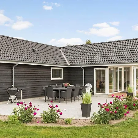 M240-vaeggerlose-siegelindevej-3 Bøtø By